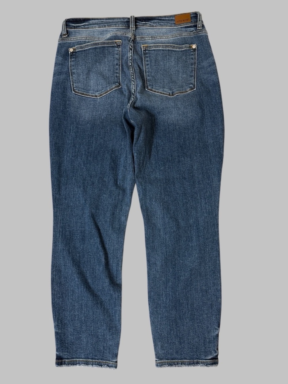 Judy Blue Boyfriend Fit Medium Wash Jeans - Picture 3 of 6